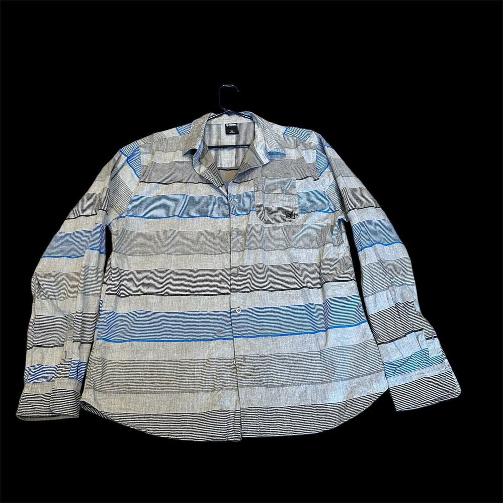 Zoo York‎ Striped Long Sleeve Button Up. Size XL.
